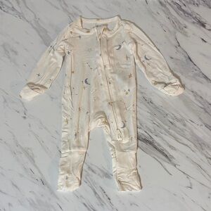 Cream Moon & Star Zip-Front Baby One-Piece